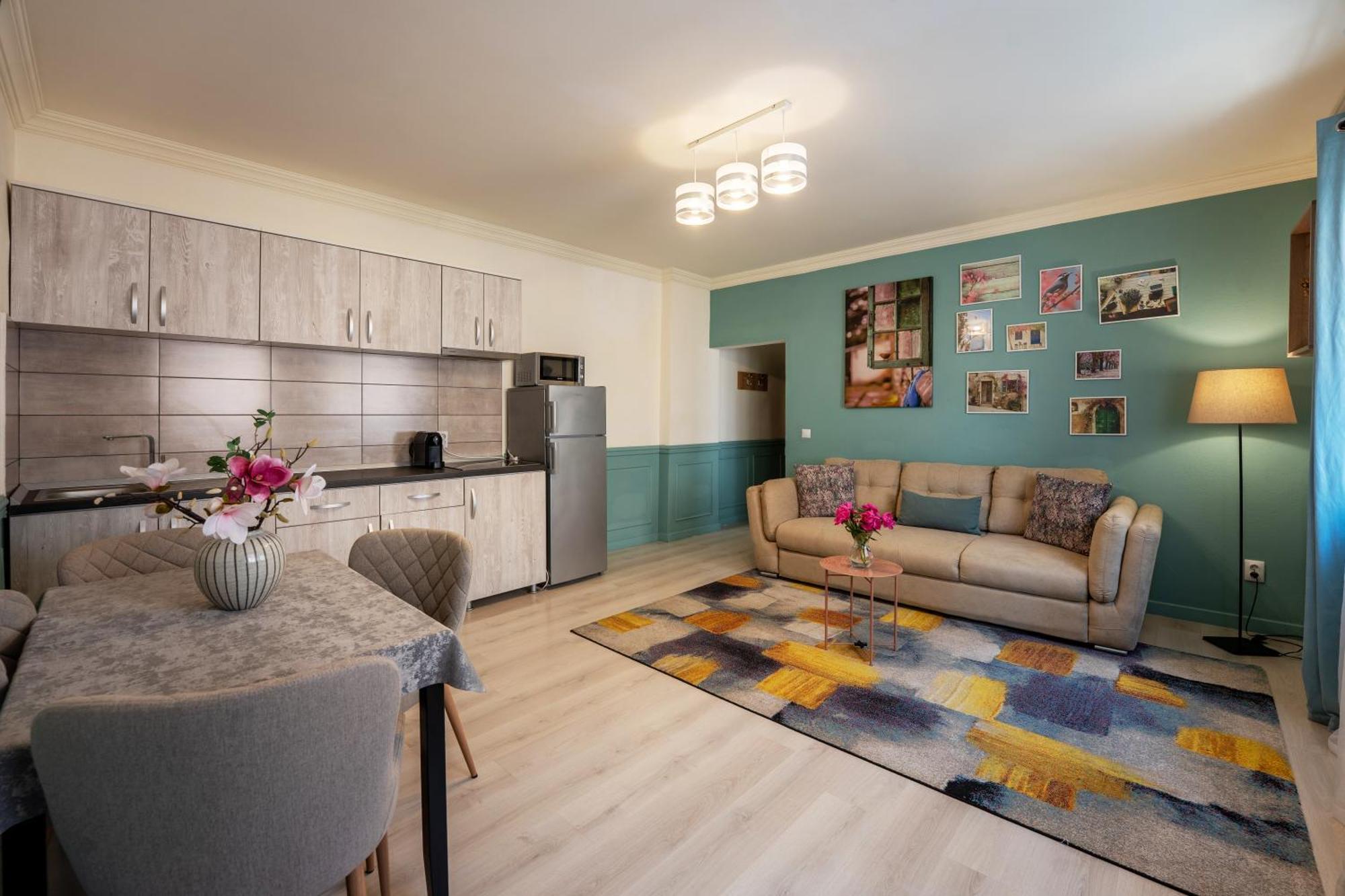 Smart Apartments シギショアラ エクステリア 写真